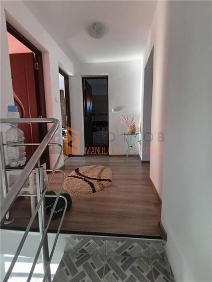 Casă individuală cu 5 camere cu Teren 1350 Mp în Vintilă Vodă