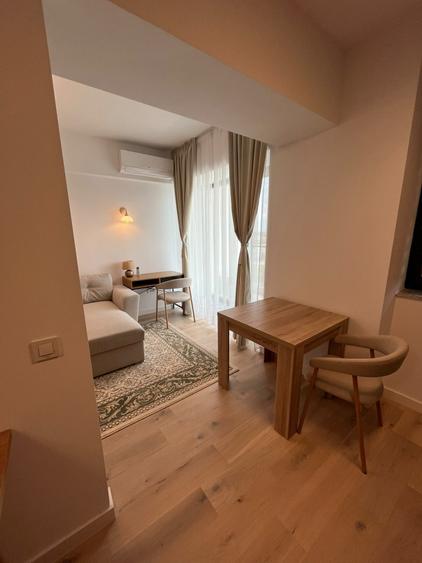 Apartament cu 2 camere semidecomandat, mobilat în Voluntari