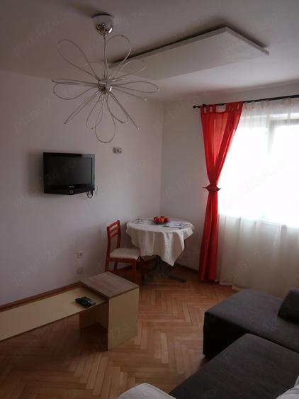 Apartament cu 2 camere nedecomandat în Central