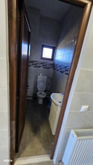 Spațiu comercial, de 200 mp, în Calea Sighisoarei