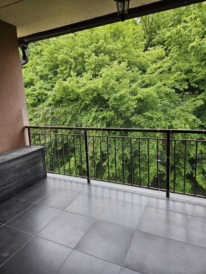 Apartament cu 3 camere semidecomandat în Mănăștur
