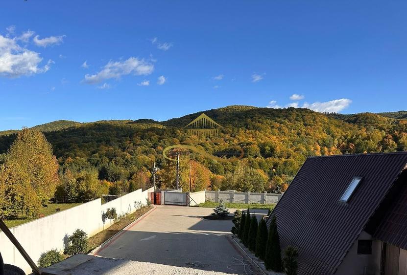 Casă individuală cu 2 camere cu Canalizare în Hăghiac (Dofteana)