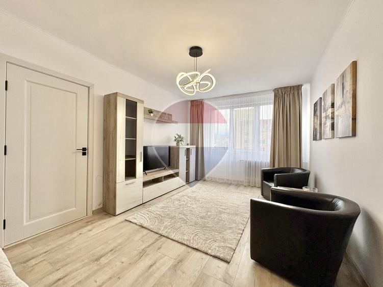 Apartament cu 2 camere semidecomandat, mobilat în Gării