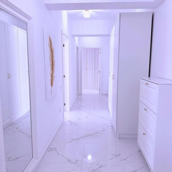 Apartament cu 3 camere, mobilat în Pipera