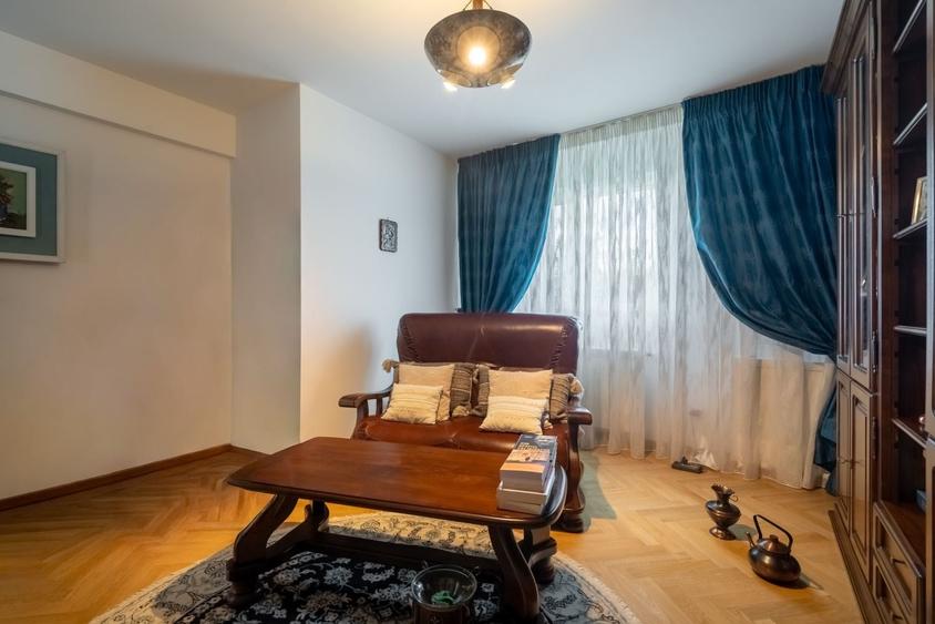 Casă individuală, elegantă, discretă, lumină naturală și confort autentic - 21
