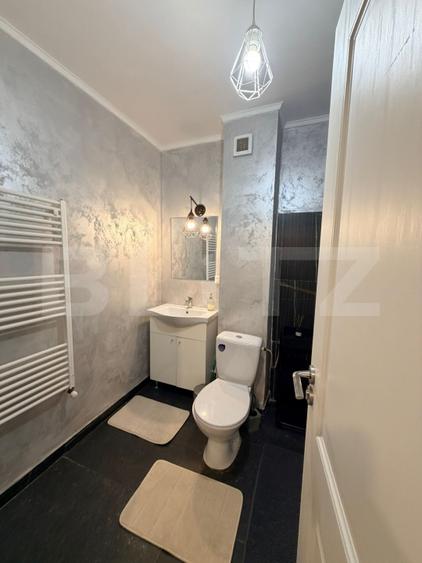 Apartament cu 2 camere semidecomandat, mobilat în Dâmbul Rotund