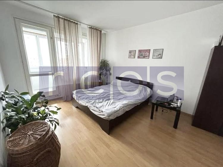 Apartament cu 2 camere decomandat, mobilat în Titan