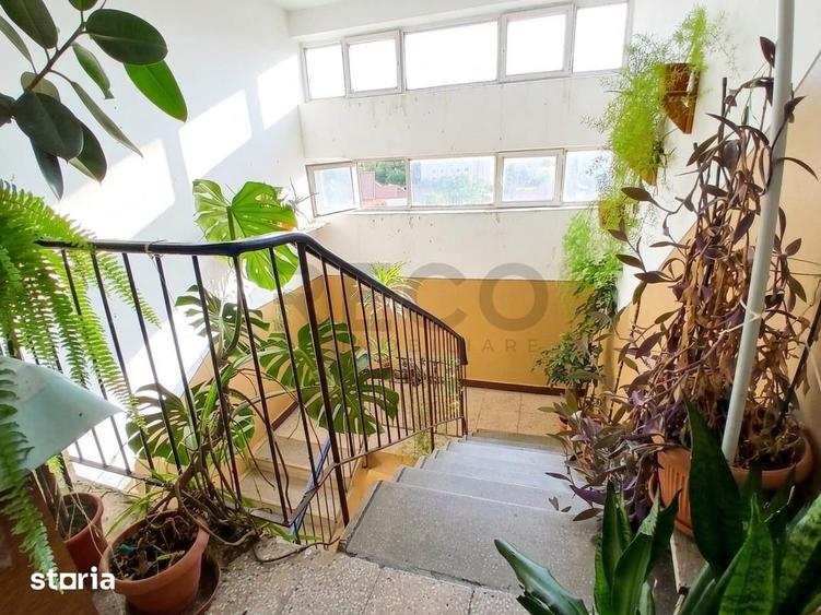 Apartament cu 3 camere decomandat în Central
