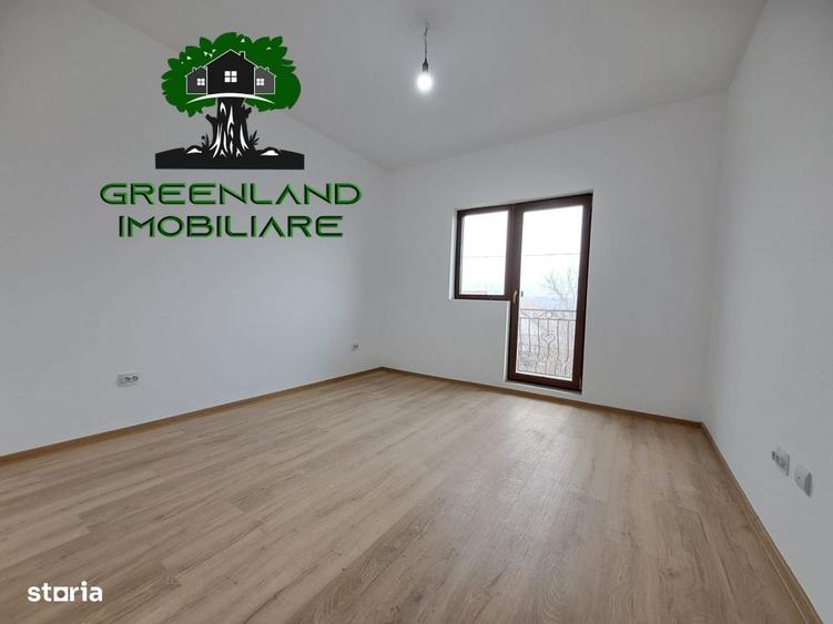 Apartament cu 3 camere decomandat în Cug