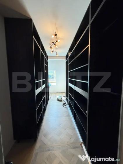 Apartament cu 3 camere semidecomandat în Făget