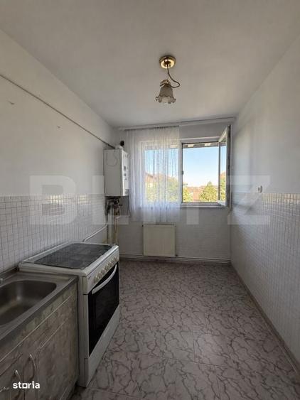 Apartament cu 2 camere semidecomandat în Ghioșești