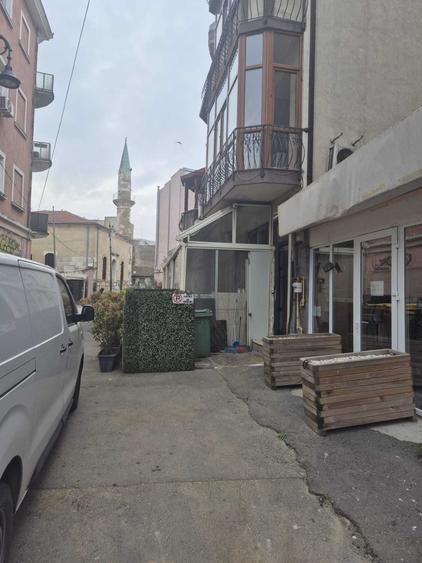 Spațiu comercial, de 56 mp, în Peninsula