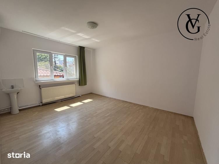 Spațiu comercial, de 110 mp, în Central