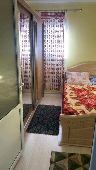 Casă individuală cu 5 camere cu Teren 800 Mp în Vest