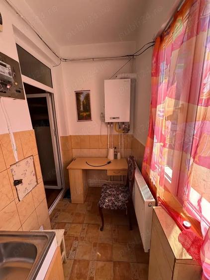 Apartament cu 2 camere decomandat, mobilat în Central