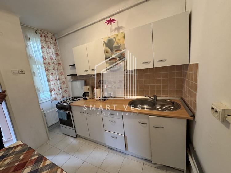 Casă individuală cu 2 camere cu Canalizare în Titulescu