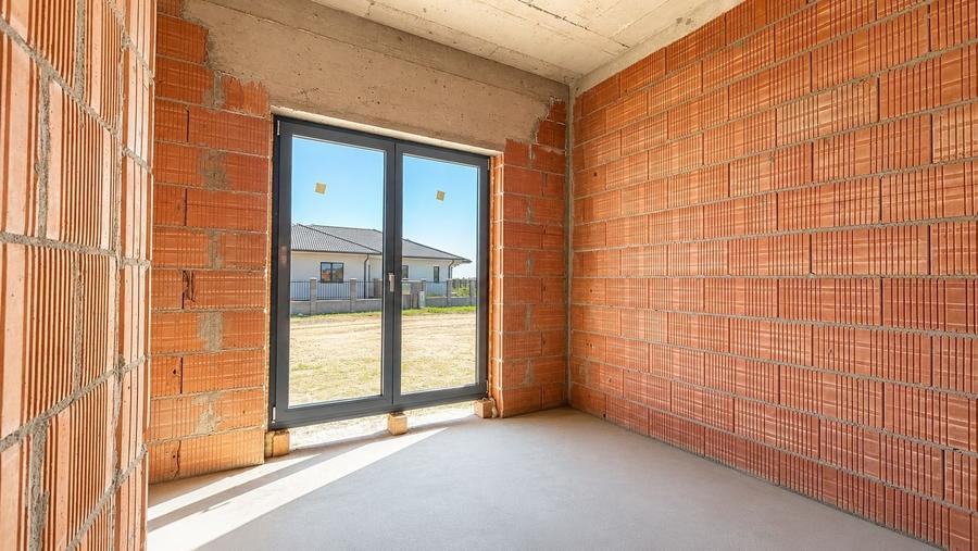 Duplex cu 5 camere cu Canalizare în Sânandrei
