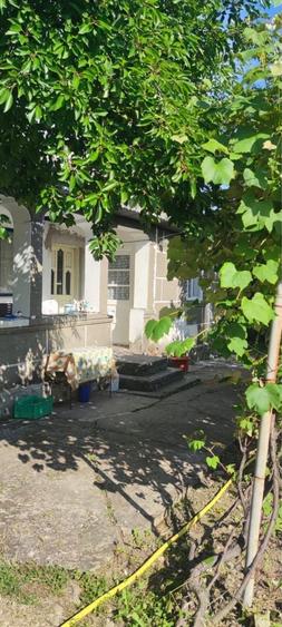 Casă cu 4 camere în Dogari
