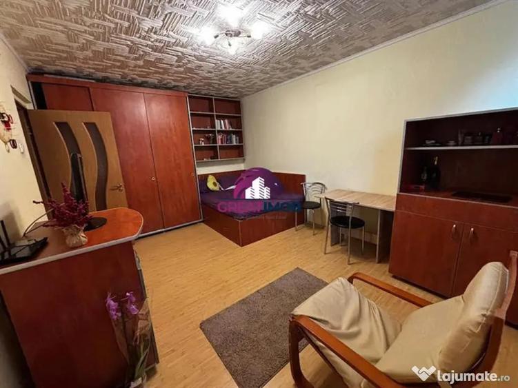 Garsonieră în Politehnica