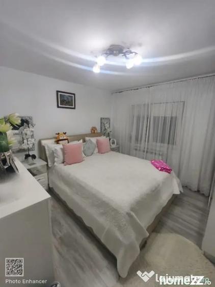 Apartament cu 2 camere decomandat în Siret