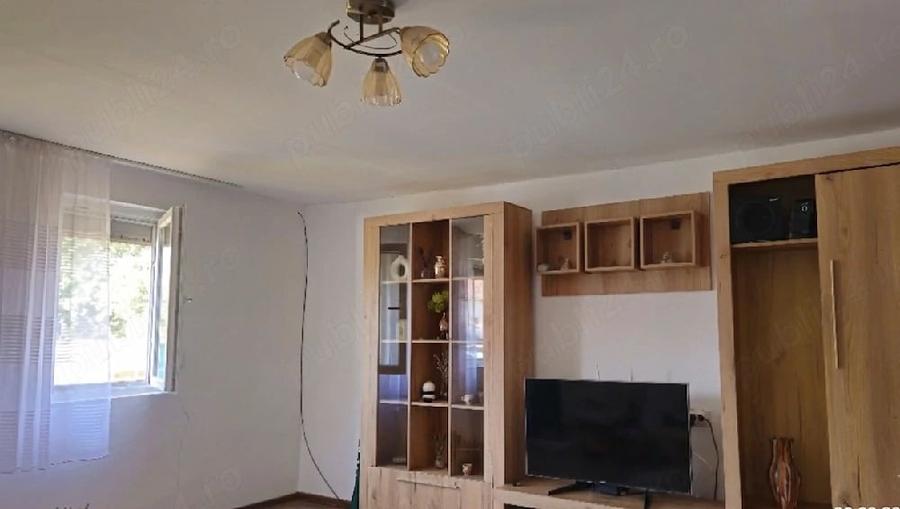 Casă cu Teren 2000 Mp în Ferendia