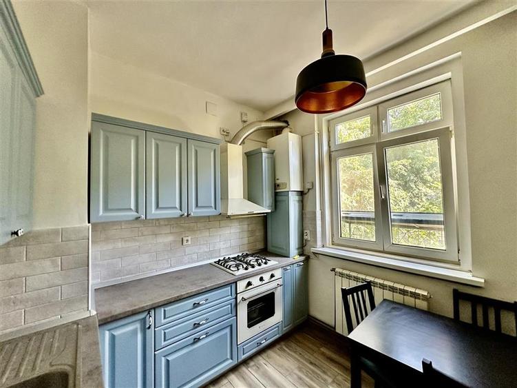 Apartament cu 3 camere decomandat în Eminescu