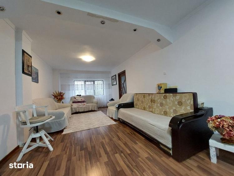 Apartament cu 3 camere în Faleza Nord