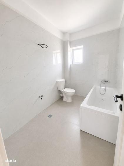 Casă cu 3 camere cu Teren 200 Mp în Central