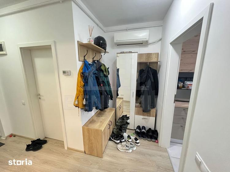 Garsonieră decomandată în Valea Cetății