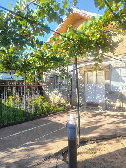 Casa 5 camere + anexe, mobilata, teren 400 mp Balaneasa, Bacau - 10
