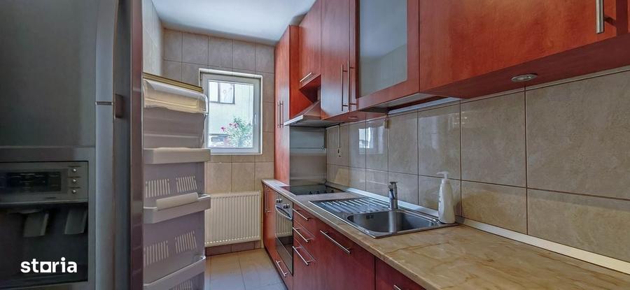 Casă cu 4 camere în Floreasca