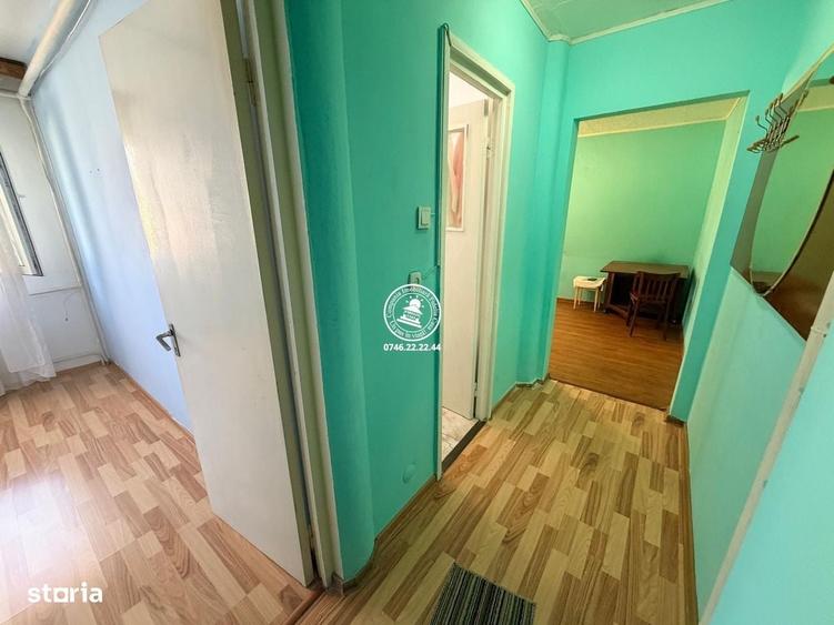 Apartament cu 3 camere în Alexandru cel Bun