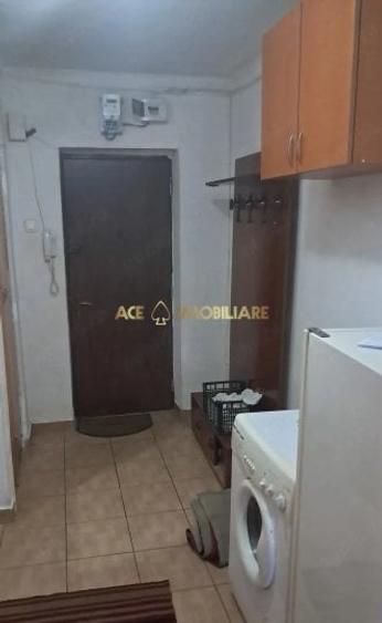 Apartament cu 2 camere decomandat, mobilat în Rahova