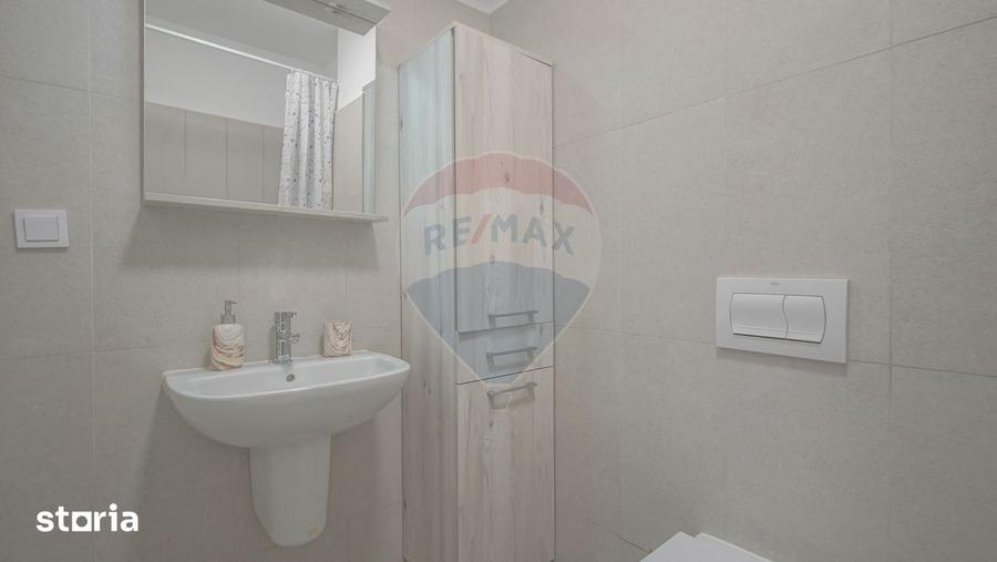 Apartament cu 2 camere decomandat, mobilat în Tractorul