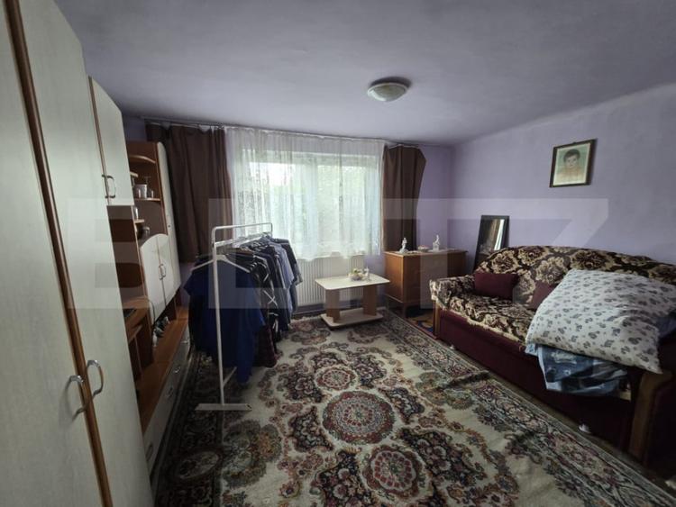 Casă cu 2 camere cu Teren 719 Mp în Chinari