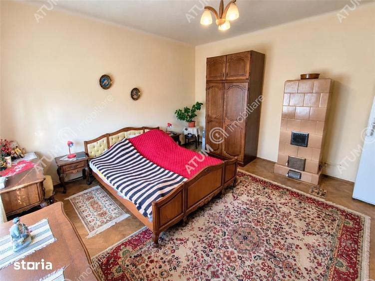 De vanzare casa cu 3 camere pivnita garaj si 508 mp teren in Sibiu - 19