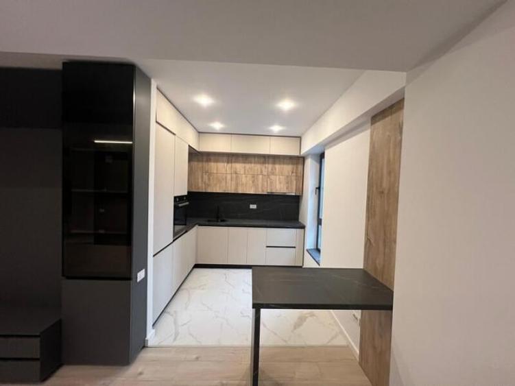 Apartament cu 2 camere decomandat, mobilat în Sisești