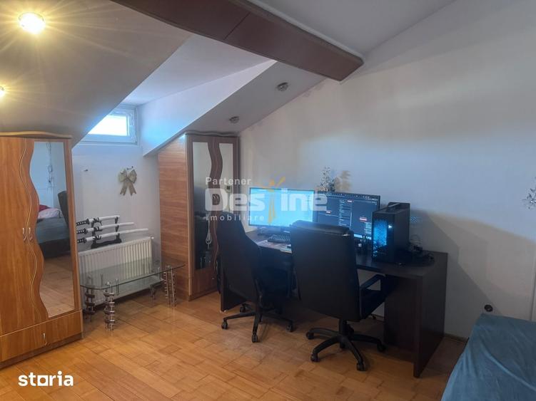 Casă cu 7 camere cu Teren 170 Mp în 13 Septembrie