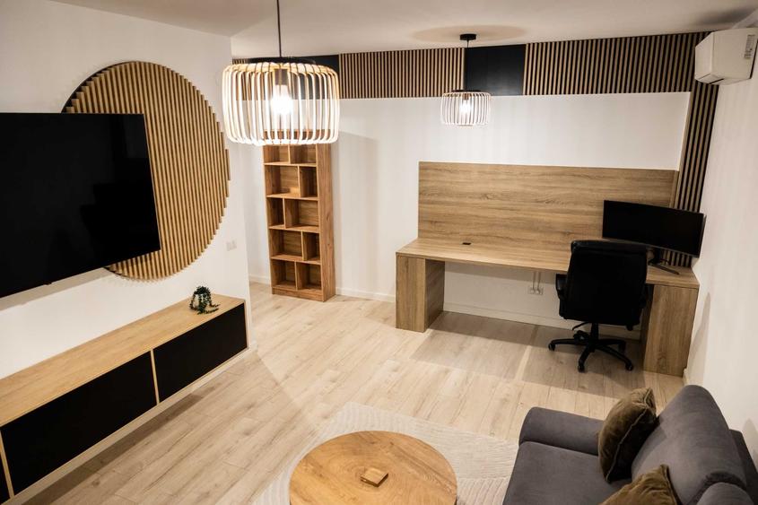 Apartament cu 2 camere decomandat în Calea București