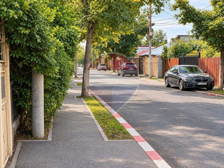 Teren Construcții intravilan de 900 mp, în Central