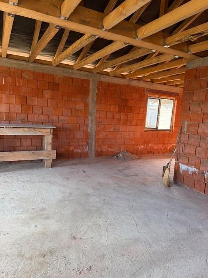 Casă cu 4 camere în Cihei