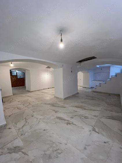 Spațiu comercial, de 91 mp, în Central