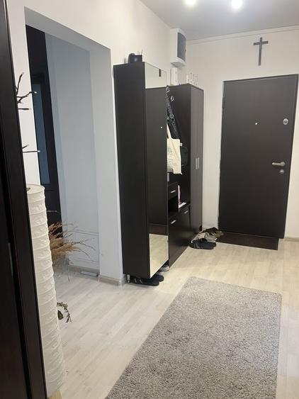Apartament cu 3 camere decomandat în 13 Septembrie