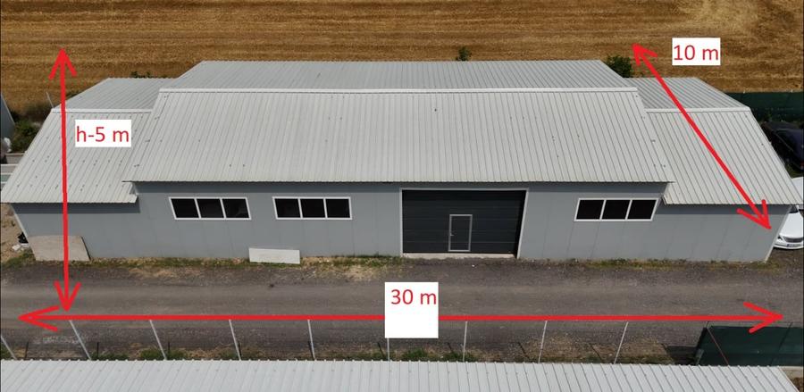 Spațiu industrial, de 600 mp, în Ciolpani