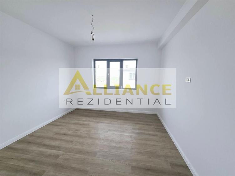 Vila individuala- 4 camere- panouri solare- 800m de STV - 7