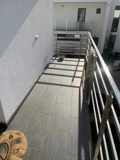 Casă cu Teren 249 Mp în Central