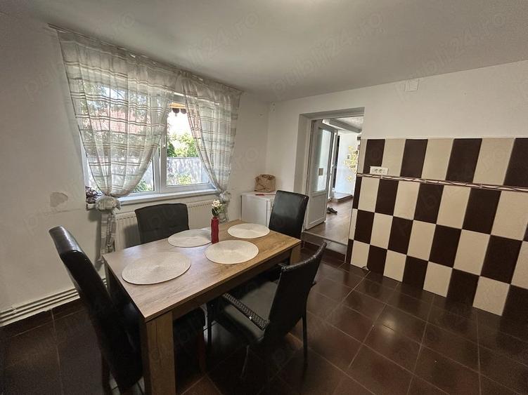 Casă cu 4 camere cu Teren 494 Mp în Central