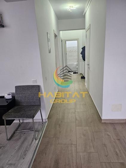 Apartament cu 3 camere semidecomandat, mobilat în Metalurgiei