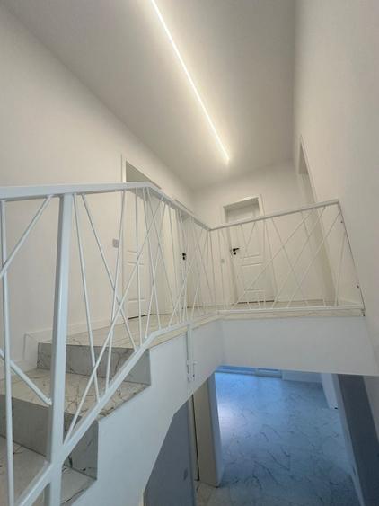 Casă cu 4 camere în Oncea