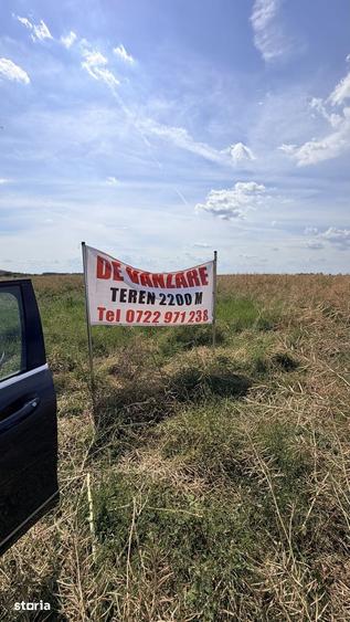 Teren de 2200 mp, în Central